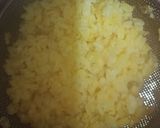 A picture of step 3 of Moong Dal & Spring Onion Paratha (Dal Paratha).