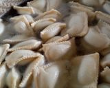 Foto del paso 5 de la receta: Ravioles de Acelga y ricota con salsa de tomate