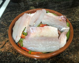 Foto del paso 6 de la receta: Lubina al horno con verduras en lékué