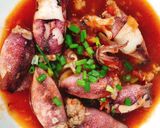 Hình bước làm 4 của món Mực nhồi thịt sốt cà chua 🍅