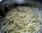 Foto del paso 1 de la receta: Spaguettis en Salsa de Leche y Camarones