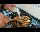 Foto del paso 5 de la receta: Conejo al ajillo