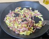 Foto del paso 3 de la receta: Quiche Lorraine bacon y calabacín