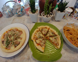 Foto langkah ke 13 dari resep Pizza Teflon Simple Enak (No telur No mixer No Oven).