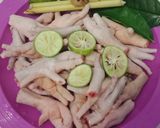 Foto langkah ke 1 dari resep Ceker ayam sambalado.
