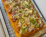 Foto del paso 5 de la receta: Pizza Hojaldre de Verduras, Bacon, Atún y queso Roquefort 🍕🫑🧀