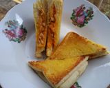 Foto langkah ke 5 dari resep Bolognaise Sandwich.