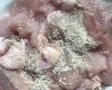 Gambar langkah 2 resipi Chicken Manggo.