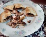 Foto del paso 4 de la receta: Tartitas de jamón, queso y tomate con discos de empanadas