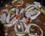 Foto langkah ke 5 dari resep Cumi Saus Padang.
