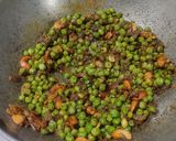 चटपटीत मटार उसळ (matar usal recipe in marathi) रेसिपी स्टेप 4 फोटो
