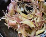 A picture of step 3 of Chicken Liver Fry.