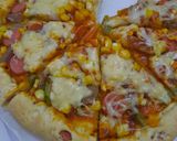 Foto langkah ke 3 dari resep Pizza otang😀.