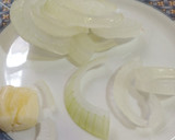 Foto del paso 1 de la receta: Pepperonatta (morrones en salsa) al estilo Peti