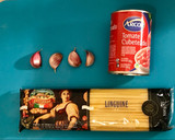 Foto del paso 1 de la receta: Mis tallarines de fin de mes (fileto y perejil)