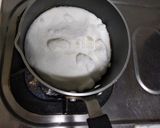 Foto langkah ke 1 dari resep Bolu sarang semut (karamel).