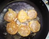 A picture of step 3 of Nduma mayai (Arrowroot and eggs).