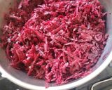 A picture of step 1 of Beetroot Halwa.