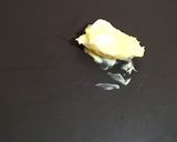 Foto langkah ke 4 dari resep Banana Pizza Teflon.