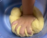 Foto langkah ke 5 dari resep Roti empuk.