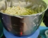 A picture of step 4 of Sambar vada.