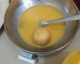 Foto langkah ke 6 dari resep Quickmelt cheese potato ball with bacon.