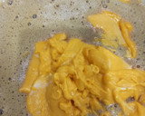 Foto del paso 3 de la receta: Magdalenas de yogurt griego, calabaza y chocolate blanco 🎃 🍫
