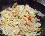 Foto langkah ke 4 dari resep Tumis sehat n cepat // kubis + telur //.