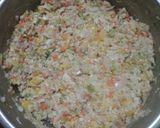 A picture of step 1 of Veggie mayo sandwich.