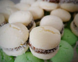 Foto del paso 1 de la receta: 💚Alfajores de maicena sin manteca/mantequilla 💚