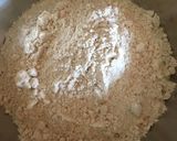 A picture of step 1 of Tikhi puri.