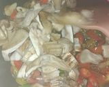 Foto langkah ke 2 dari resep Tumis Jamur Barat & Bakso.