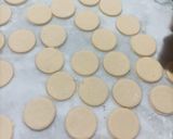 Foto del paso 3 de la receta: Alfajores de Maicena sin manteca