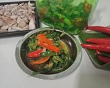 รูปขั้นตอนการทำที่ 1 ของ ปลาเส้นกรอบราดกะเพราไก่