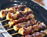 Foto langkah ke 4 dari resep Sate Ayam Teriyaki Garlic Honey.