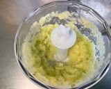 Une image de l'étape 8 de Petits fondants caramélisés à l’ananas, fromage blanc et citron vert.