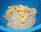 Foto langkah ke 4 dari resep Roti Ubi Ungu.