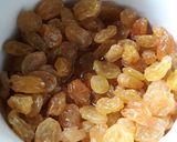 Une image de l'étape 1 de Riz au lait rhum raisins de Manou.