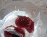 A picture of step 2 of Zinger burger.