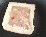 A picture of step 3 of Triangle bread bite.