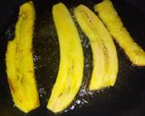 A picture of step 2 of Plantain rolls.