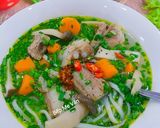 Hình bước làm 5 của món Bánh canh sườn heo cà rốt và nấm đùi gà