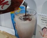 Foto langkah ke 3 dari resep Es Coklat Milky.
