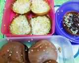 Foto langkah ke 7 dari resep Martabak manis mini.
