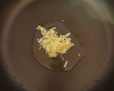 A picture of step 2 of Pasta 👍.