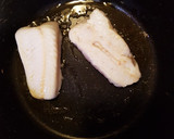 Foto del paso 1 de la receta: Merluza al vino blanco