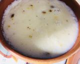 A picture of step 5 of Desi khoya kheer.