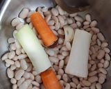Foto del paso 1 de la receta: Alubias blancas con pavo
