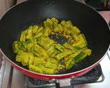 চিলি দই ভেন্ডি(Chilli doi bhindi recipe in bengali) রেসিপি ধাপ - 2 ছবি
