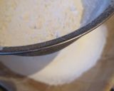 A picture of step 2 of Marble cake.